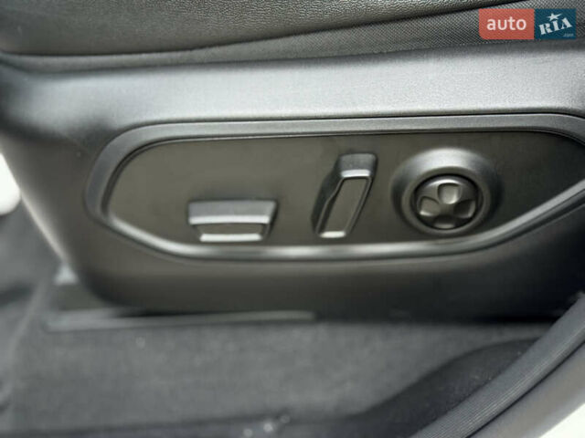 Джип Гранд Чероки, объемом двигателя 3.6 л и пробегом 6 тыс. км за 59000 $, фото 4 на Automoto.ua