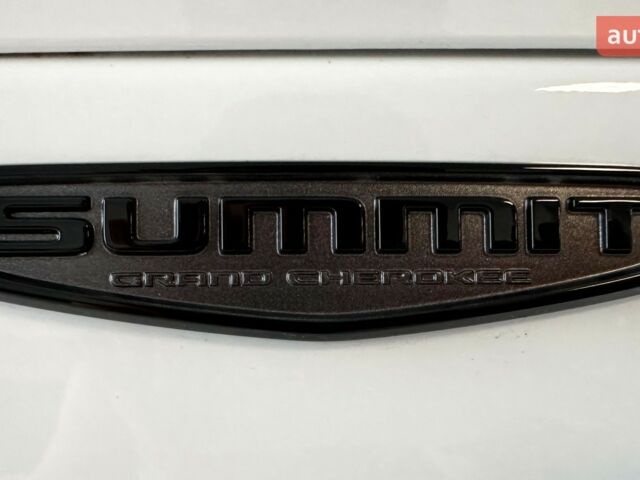 купить новое авто Джип Гранд Чероки 2024 года от официального дилера JEEP ЦЕНТР ОДЕСА ТОВ «АДІС-МОТОР» Джип фото