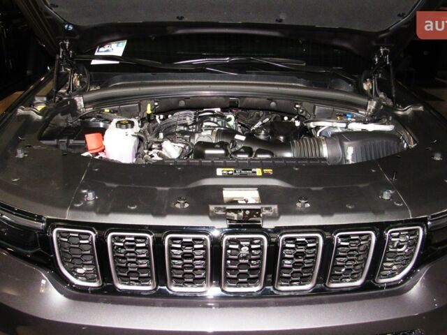 купити нове авто Джип Grand Cherokee 2024 року від офіційного дилера Автоцентр AUTO.RIA Джип фото