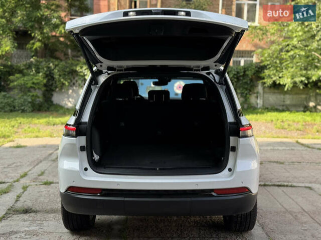 Джип Гранд Чероки, объемом двигателя 3.6 л и пробегом 6 тыс. км за 59000 $, фото 28 на Automoto.ua