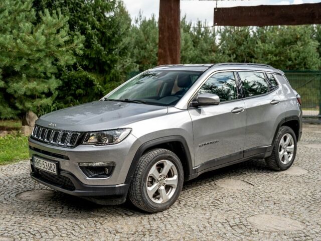 Сірий Джип Grand Cherokee, об'ємом двигуна 1.6 л та пробігом 74 тис. км за 18809 $, фото 1 на Automoto.ua