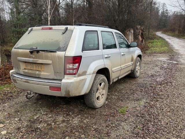 Серый Джип Гранд Чероки, объемом двигателя 3 л и пробегом 224 тыс. км за 4974 $, фото 4 на Automoto.ua