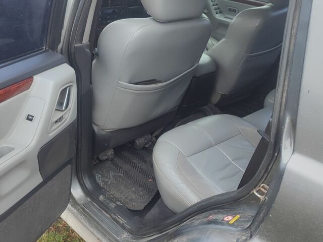 Серый Джип Гранд Чероки, объемом двигателя 2.7 л и пробегом 300 тыс. км за 3574 $, фото 4 на Automoto.ua