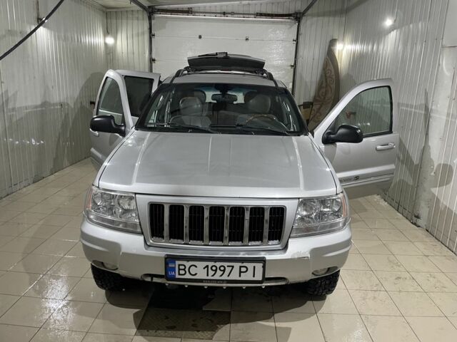 Сірий Джип Grand Cherokee, об'ємом двигуна 0.27 л та пробігом 266 тис. км за 12000 $, фото 14 на Automoto.ua