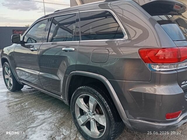Джип Гранд Чероки 2014 в Гостомель на Automoto.ua Серый Джип Гранд Чероки, объемом двигателя 3 л и пробегом 288 тыс. км за 16000 $, фото 8 на Automoto.ua