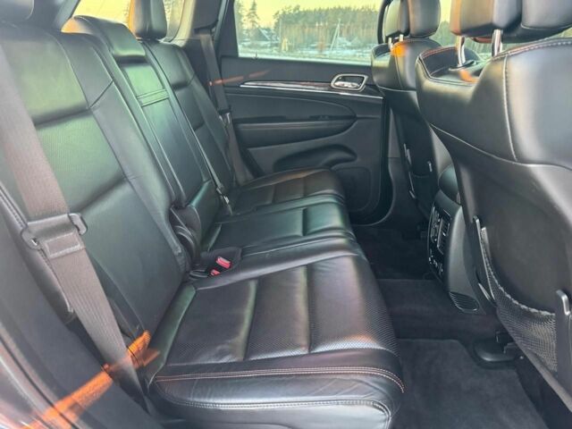 Серый Джип Гранд Чероки, объемом двигателя 3 л и пробегом 266 тыс. км за 21000 $, фото 16 на Automoto.ua