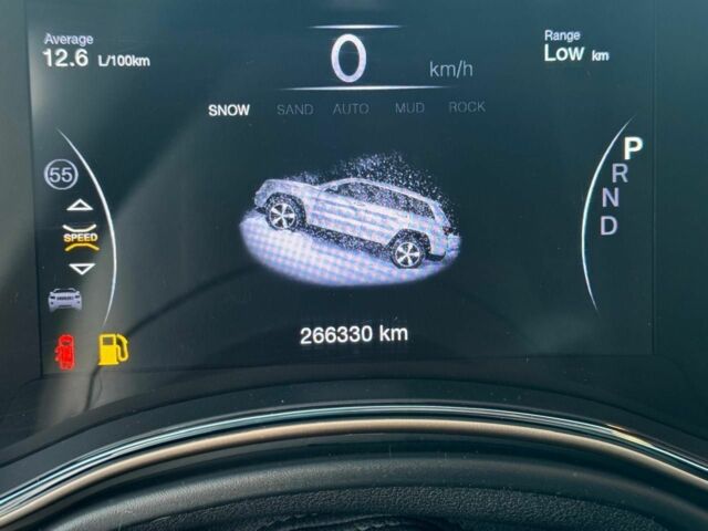 Серый Джип Гранд Чероки, объемом двигателя 3 л и пробегом 266 тыс. км за 21000 $, фото 17 на Automoto.ua