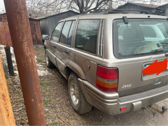 Серый Джип Гранд Чероки, объемом двигателя 2.5 л и пробегом 360 тыс. км за 3000 $, фото 6 на Automoto.ua
