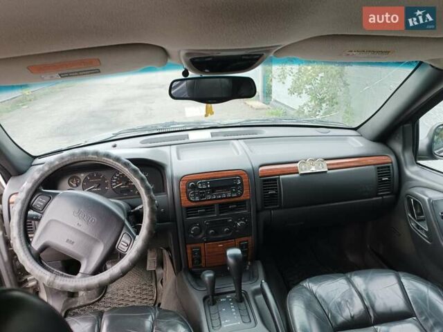 Сірий Джип Grand Cherokee, об'ємом двигуна 3.1 л та пробігом 178 тис. км за 6900 $, фото 11 на Automoto.ua