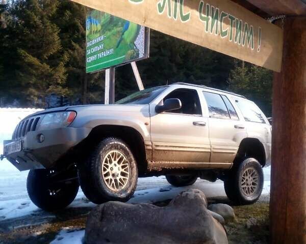 Сірий Джип Grand Cherokee, об'ємом двигуна 0 л та пробігом 360 тис. км за 13000 $, фото 1 на Automoto.ua