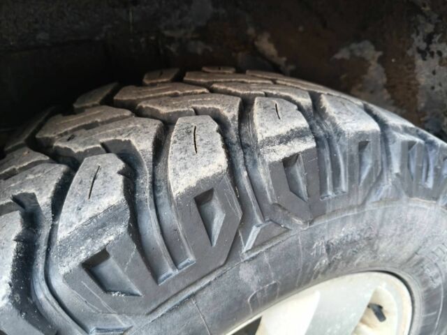 Сірий Джип Grand Cherokee, об'ємом двигуна 0 л та пробігом 350 тис. км за 2750 $, фото 11 на Automoto.ua