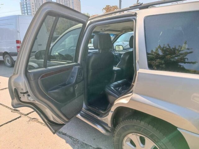 Сірий Джип Grand Cherokee, об'ємом двигуна 3.1 л та пробігом 505 тис. км за 6890 $, фото 14 на Automoto.ua