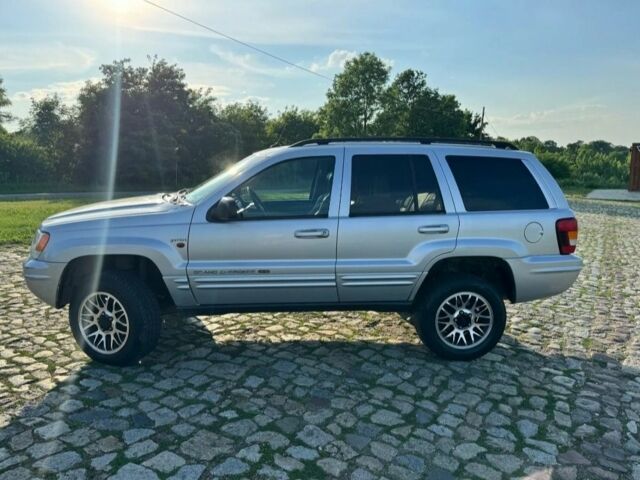 Сірий Джип Grand Cherokee, об'ємом двигуна 2.7 л та пробігом 257 тис. км за 3100 $, фото 1 на Automoto.ua