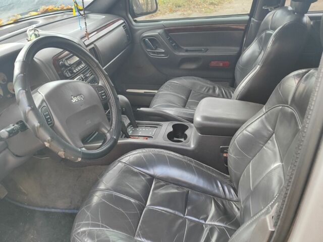 Сірий Джип Grand Cherokee, об'ємом двигуна 3 л та пробігом 258 тис. км за 3000 $, фото 5 на Automoto.ua