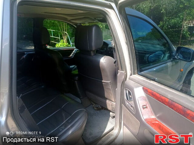Сірий Джип Grand Cherokee, об'ємом двигуна 3.1 л та пробігом 240 тис. км за 5900 $, фото 7 на Automoto.ua