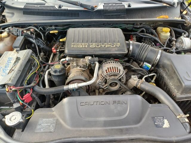 Джип Гранд Чероки 2001 в Черкассах на Automoto.ua Серый Джип Гранд Чероки, объемом двигателя 4.7 л и пробегом 200 тыс. км за 5000 $, фото 7 на Automoto.ua