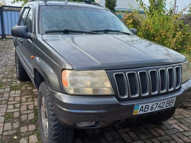 Джип Гранд Чероки 2001 в Черкассах на Automoto.ua Серый Джип Гранд Чероки, объемом двигателя 4.7 л и пробегом 200 тыс. км за 5000 $, фото 1 на Automoto.ua