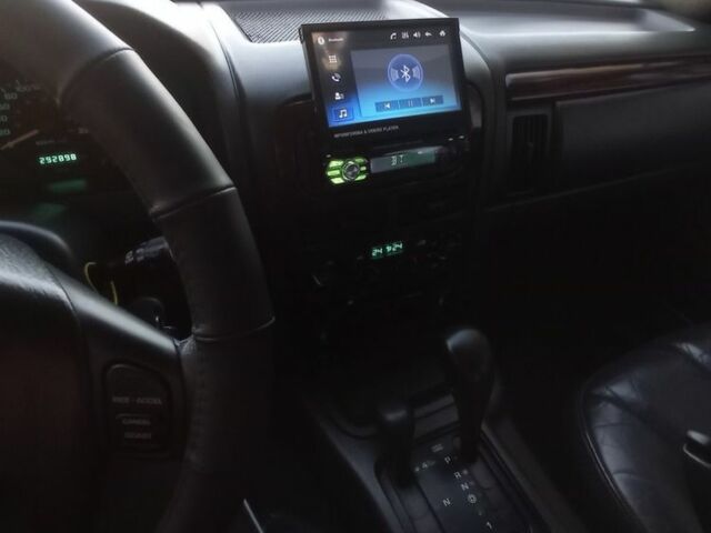 Серый Джип Гранд Чероки, объемом двигателя 3.1 л и пробегом 290 тыс. км за 4300 $, фото 2 на Automoto.ua