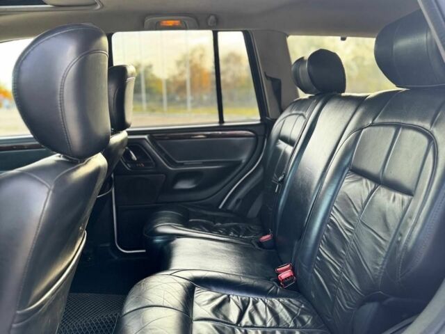 Джип Гранд Чероки 2002 в Запорожье на Automoto.ua Серый Джип Гранд Чероки, объемом двигателя 0 л и пробегом 385 тыс. км за 7800 $, фото 7 на Automoto.ua