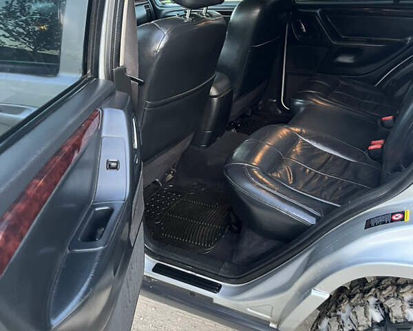 Сірий Джип Grand Cherokee, об'ємом двигуна 2.69 л та пробігом 250 тис. км за 9700 $, фото 19 на Automoto.ua