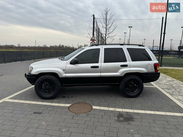 Серый Джип Гранд Чероки, объемом двигателя 3.96 л и пробегом 220 тыс. км за 6800 $, фото 5 на Automoto.ua