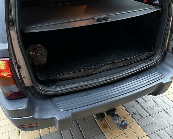 Сірий Джип Grand Cherokee, об'ємом двигуна 2.69 л та пробігом 359 тис. км за 11000 $, фото 24 на Automoto.ua