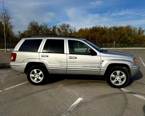 Серый Джип Гранд Чероки, объемом двигателя 2.7 л и пробегом 380 тыс. км за 7300 $, фото 1 на Automoto.ua