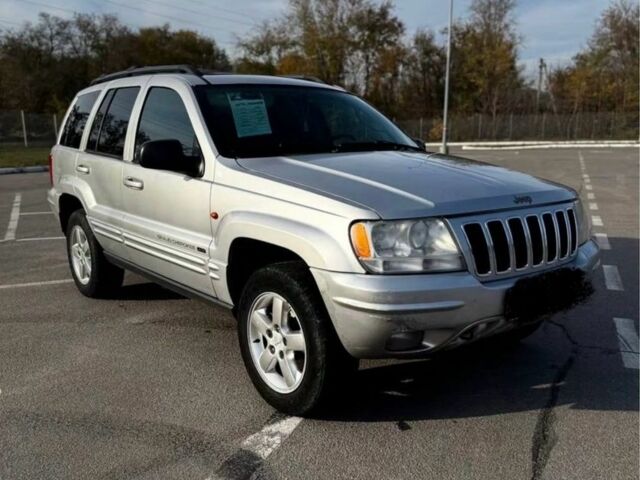 Сірий Джип Grand Cherokee, об'ємом двигуна 2.7 л та пробігом 380 тис. км за 7300 $, фото 1 на Automoto.ua