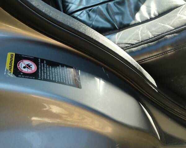 Серый Джип Гранд Чероки, объемом двигателя 2.69 л и пробегом 306 тыс. км за 8800 $, фото 10 на Automoto.ua