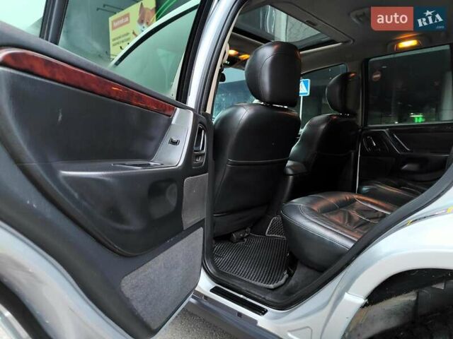 Сірий Джип Grand Cherokee, об'ємом двигуна 2.7 л та пробігом 387 тис. км за 6990 $, фото 33 на Automoto.ua