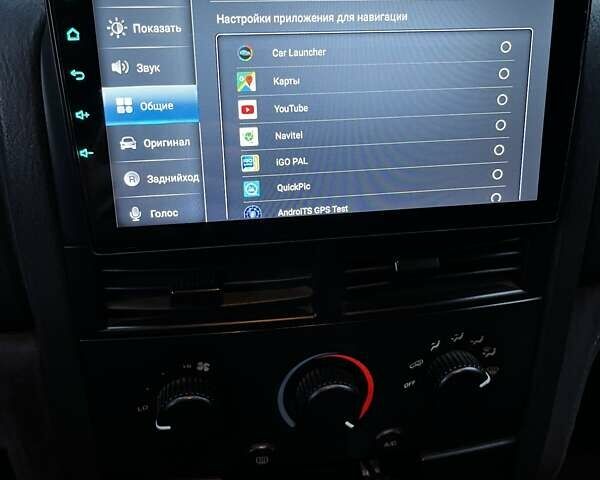 Сірий Джип Grand Cherokee, об'ємом двигуна 2.69 л та пробігом 359 тис. км за 11000 $, фото 30 на Automoto.ua