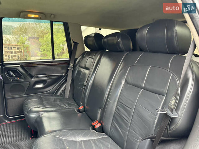 Сірий Джип Grand Cherokee, об'ємом двигуна 2.69 л та пробігом 323 тис. км за 13700 $, фото 24 на Automoto.ua