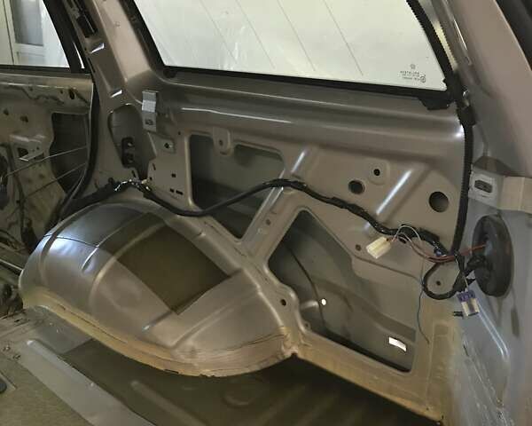 Сірий Джип Grand Cherokee, об'ємом двигуна 2.69 л та пробігом 359 тис. км за 11000 $, фото 37 на Automoto.ua