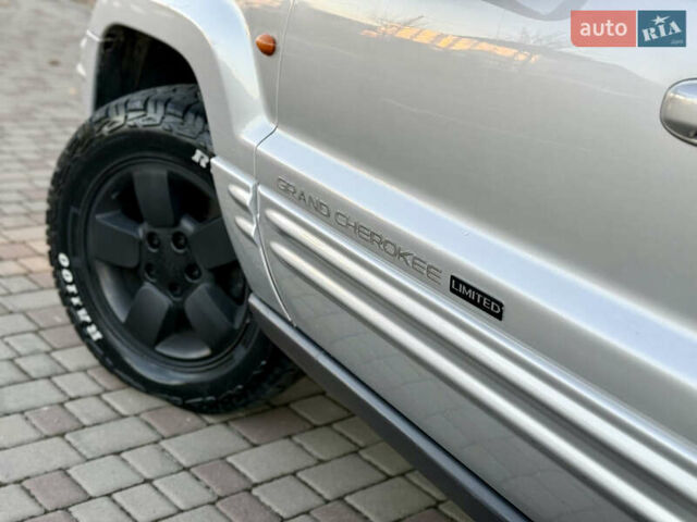 Серый Джип Гранд Чероки, объемом двигателя 2.69 л и пробегом 265 тыс. км за 9700 $, фото 40 на Automoto.ua