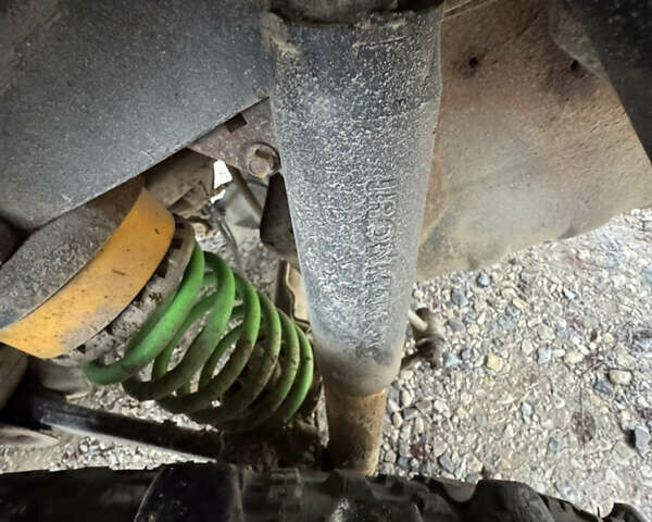 Сірий Джип Grand Cherokee, об'ємом двигуна 2.69 л та пробігом 290 тис. км за 12300 $, фото 6 на Automoto.ua