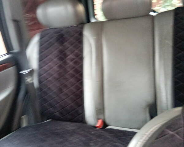 Серый Джип Гранд Чероки, объемом двигателя 2.69 л и пробегом 210 тыс. км за 8000 $, фото 9 на Automoto.ua