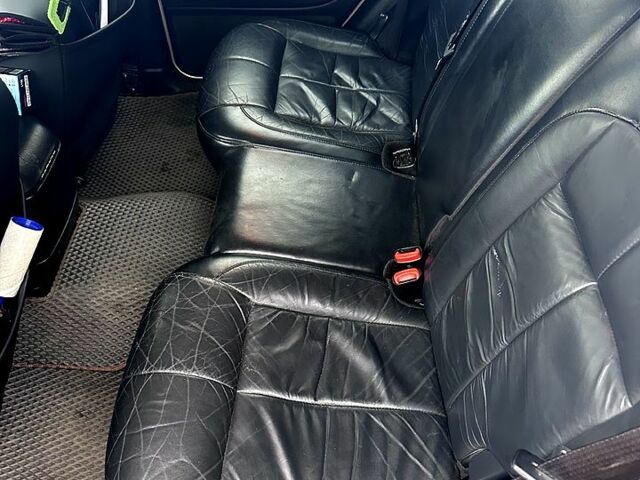 Сірий Джип Grand Cherokee, об'ємом двигуна 2.7 л та пробігом 331 тис. км за 9200 $, фото 6 на Automoto.ua