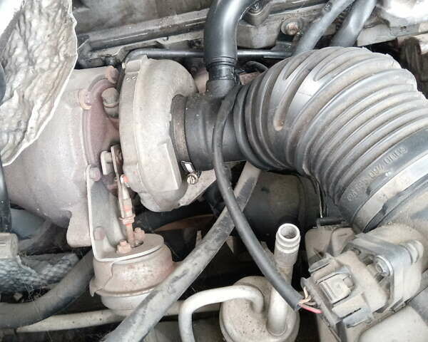 Серый Джип Гранд Чероки, объемом двигателя 2.69 л и пробегом 210 тыс. км за 8000 $, фото 6 на Automoto.ua