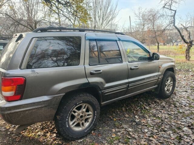 Сірий Джип Grand Cherokee, об'ємом двигуна 3.1 л та пробігом 420 тис. км за 3600 $, фото 7 на Automoto.ua