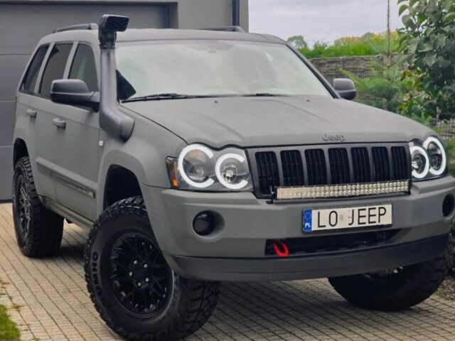 Серый Джип Гранд Чероки, объемом двигателя 3 л и пробегом 258 тыс. км за 4000 $, фото 6 на Automoto.ua