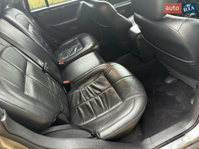 Серый Джип Гранд Чероки, объемом двигателя 2.7 л и пробегом 298 тыс. км за 5800 $, фото 10 на Automoto.ua