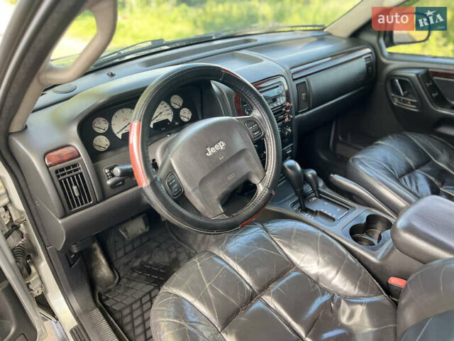 Сірий Джип Grand Cherokee, об'ємом двигуна 2.69 л та пробігом 343 тис. км за 8100 $, фото 16 на Automoto.ua