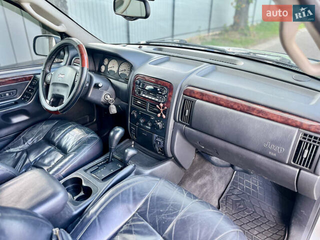 Сірий Джип Grand Cherokee, об'ємом двигуна 2.69 л та пробігом 343 тис. км за 8100 $, фото 38 на Automoto.ua
