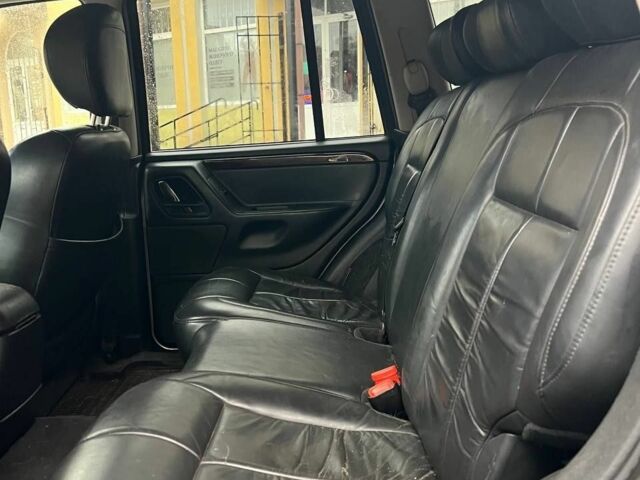 Серый Джип Гранд Чероки, объемом двигателя 0 л и пробегом 370 тыс. км за 3300 $, фото 8 на Automoto.ua