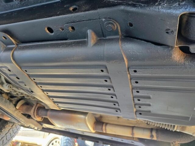 Серый Джип Гранд Чероки, объемом двигателя 3 л и пробегом 258 тыс. км за 4000 $, фото 7 на Automoto.ua