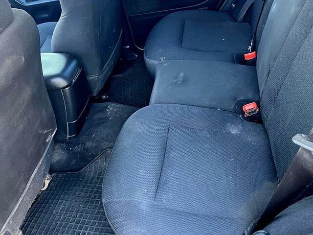 Сірий Джип Grand Cherokee, об'ємом двигуна 4 л та пробігом 274 тис. км за 2700 $, фото 5 на Automoto.ua