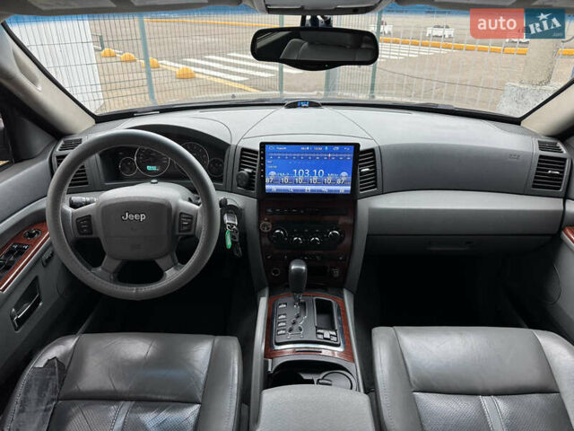 Сірий Джип Grand Cherokee, об'ємом двигуна 2.99 л та пробігом 402 тис. км за 9990 $, фото 25 на Automoto.ua