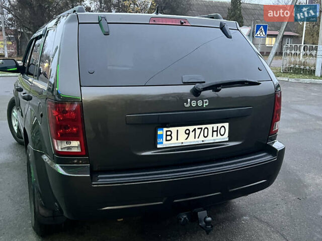 Серый Джип Гранд Чероки, объемом двигателя 3.7 л и пробегом 268 тыс. км за 6600 $, фото 22 на Automoto.ua