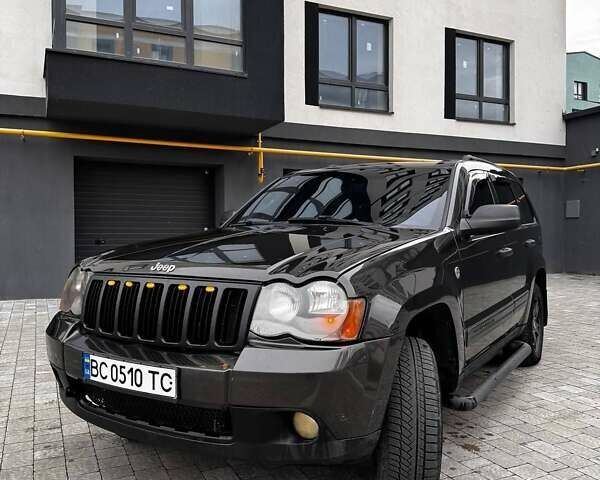 Сірий Джип Grand Cherokee, об'ємом двигуна 4.7 л та пробігом 200 тис. км за 8500 $, фото 5 на Automoto.ua