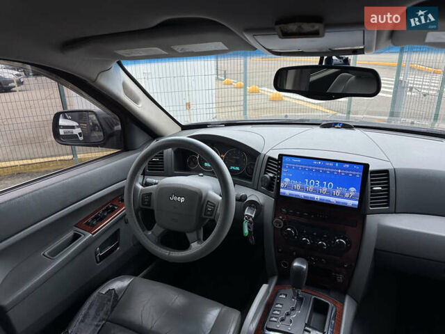 Сірий Джип Grand Cherokee, об'ємом двигуна 2.99 л та пробігом 402 тис. км за 9990 $, фото 27 на Automoto.ua